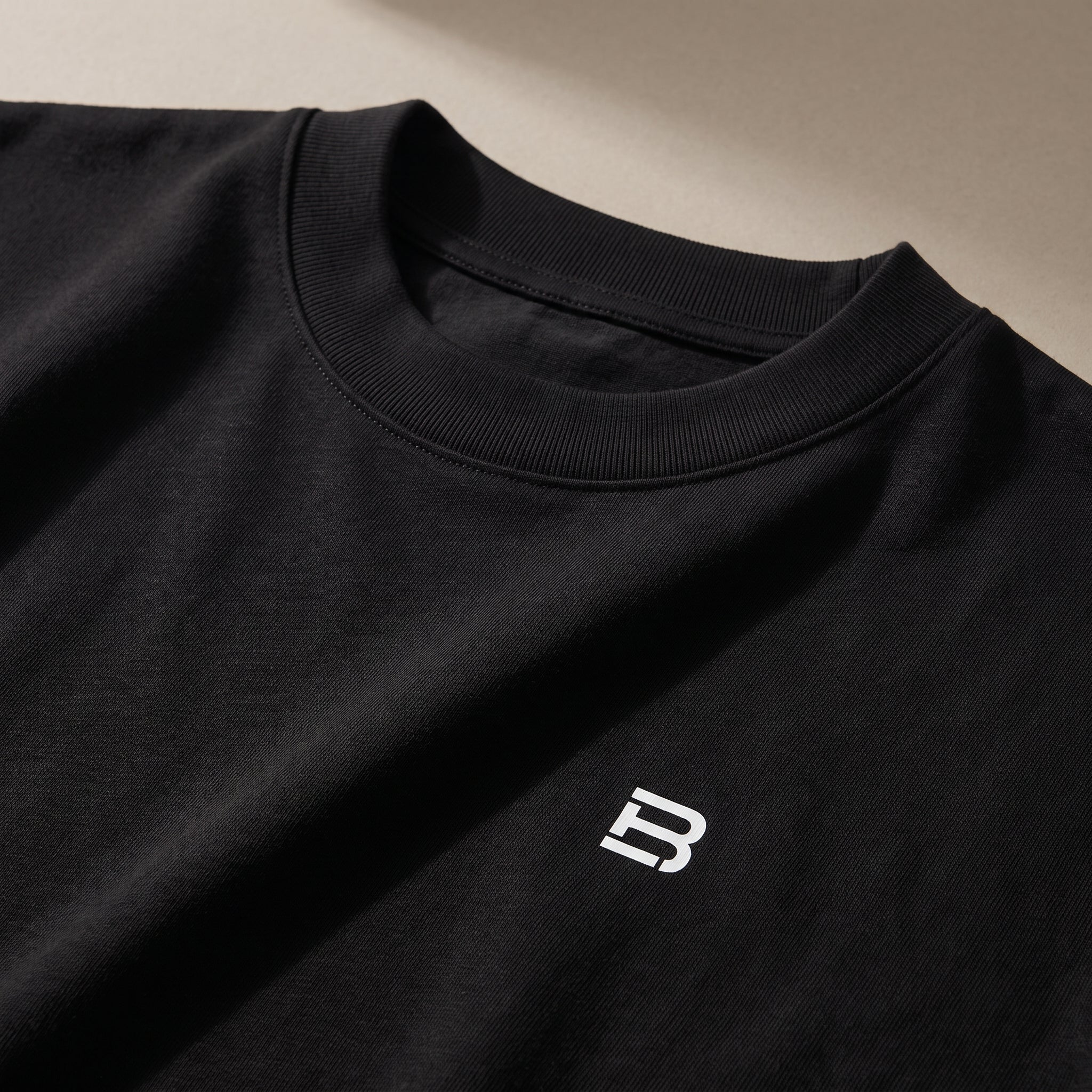 Essential Oversized Tee - Black